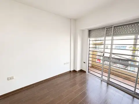 Depto Tipo Casa en Venta en Ciudadela, USD 60.000