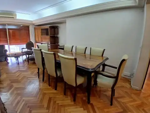 Departamento en Venta de 5 ambientes