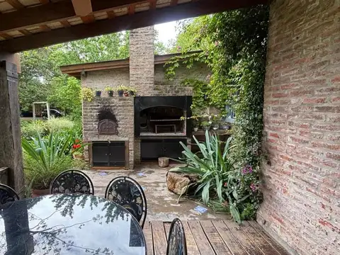 Casa en Alquiler en Pilar, USD 6.000