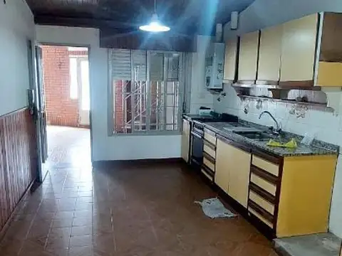 Casa en Venta en Parque Casado, USD 65.000