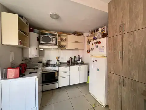 Departamento en Alquiler en Alberdi, $ 650.000