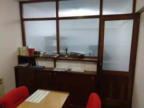 Oficina Monoambiente con 2 baños