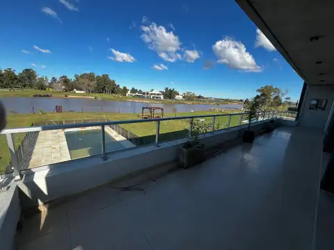 Casa en Venta de 5 dormitorios