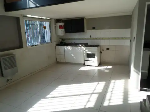 Depto 2 amb. PB al fte. tipo loft