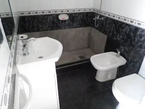 Departamento en Alquiler en Ramos Mejía, $ 490.000
