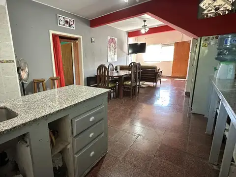 Venta Casa 5 ambientes Virrey del Pino, Jardin, Parrilla, Garage