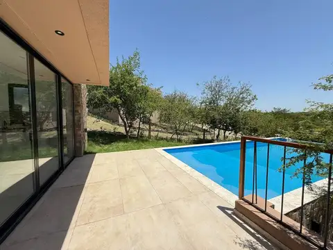 VENTA CASA EL TERRON