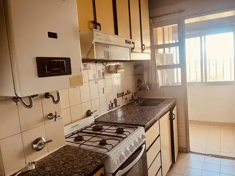 Departamento tres ambientes en venta con dos cochera zona centro de San Fernando.