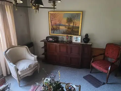 VEMTA CASA QUINTA EN MORENO APTA CREDITO