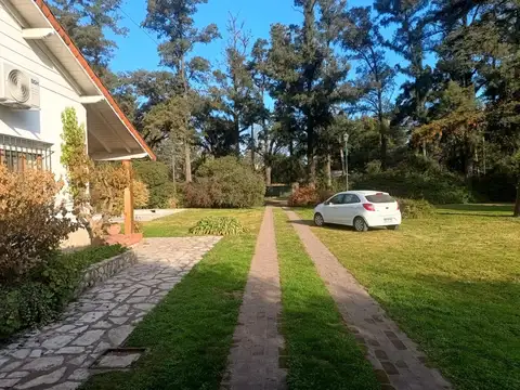 Casa 3 ambientes con 2 baños