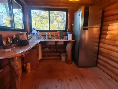 Casa 2 ambientes con 1 baño