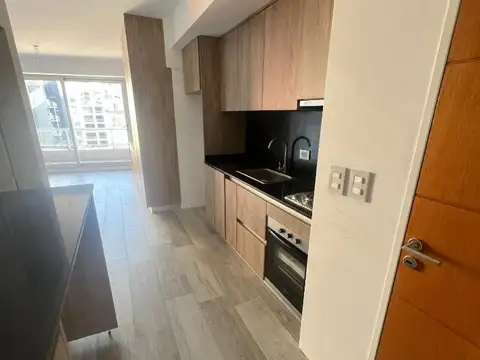 Depto. 1 Amb. A Estr- Fte, C/Bcon S. de Bustamante al 1200