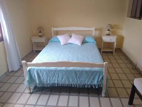 Depto Tipo Casa 3 ambientes con 2 baños