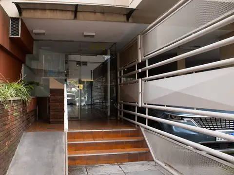 EXCELENTE 3 AMBIENTES EN ALQUILER – FLORES – BALCON Y COCHERA