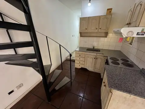 Departamento en Alquiler en Rafael Calzada, $ 480.000
