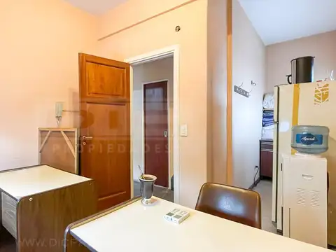 Depto Tipo Casa en Venta 50 años