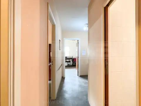 Depto Tipo Casa en Venta de 3 ambientes