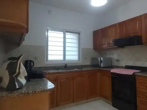 Casa en Venta en Alberdi, USD 165.000
