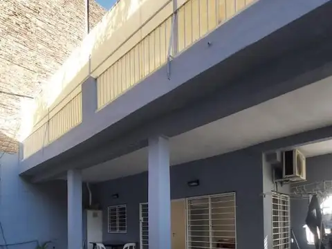 Casa en Venta en Alberdi, USD 165.000