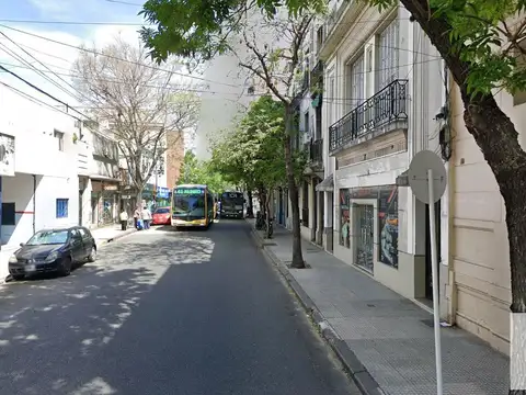 Depto Tipo Casa en Alquiler de 3 ambientes