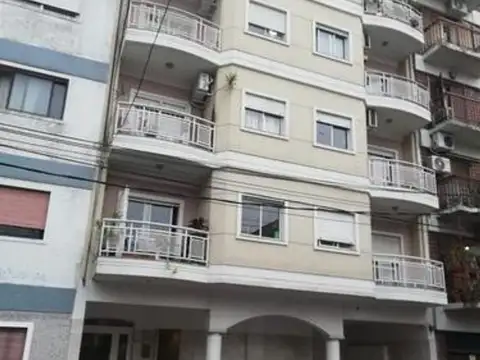 DEPARTAMENTO MONOAMBIENTE EN RAMOS MEJIA