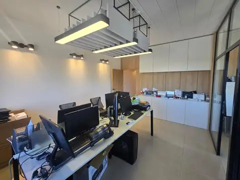 Oficina Premium en Alquiler – Riviera Park Nordelta