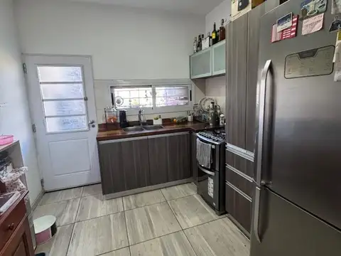 VENDO DUPLEX B NORTE VILLA ALLENDE, 2 DORM, PISCINA