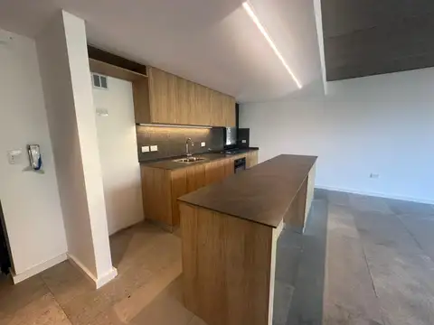 Departamento en Alquiler con 1 cocheras