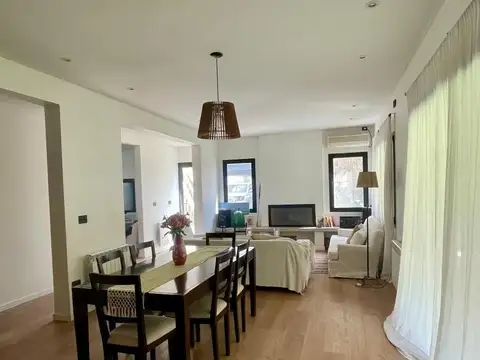 Casa en Alquiler Temporal en Villanueva, USD 4.000