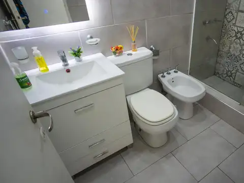 Depto Tipo Casa en Venta en Haedo Sur, USD 65.000