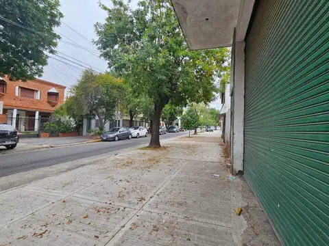 Galpon en Venta 42  mts Fondo