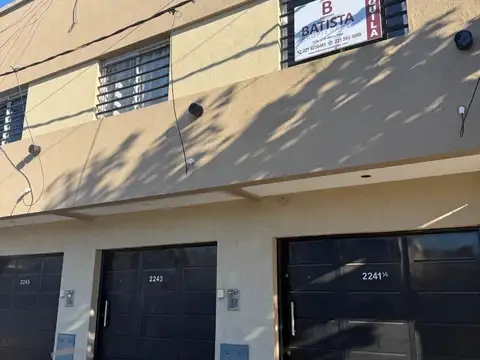 ¡ALQUILA! Dúplex en calle 60 e/ 139 y 140