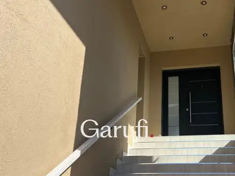 Casa en Alquiler Temporal en Costa Esmeralda, USD 290