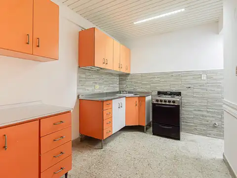 Departamento en Venta en Flores, USD 90.000