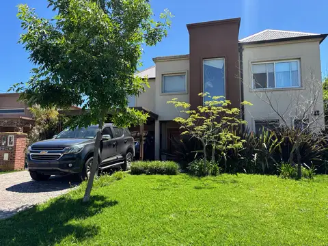 Hermosa Casa en San Alfonso Pilar Del Este | VCO PROPIEDADES