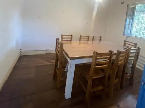 Casa 4 ambientes con 1 baño