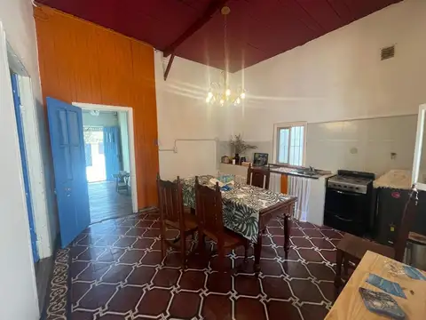 CASA 4 AMBIENTES