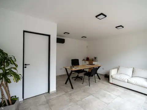 Local en Venta 1 año