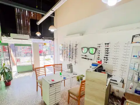 VENTA LOCAL COMERCIAL EN TRES DE FEBRERO