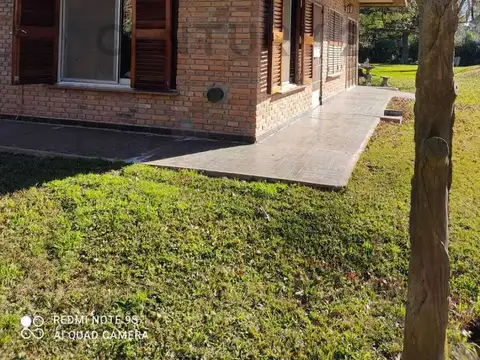 La Media Caña 100, Piso 0