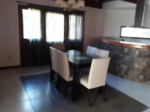 Corrientes e/ 27 y Urquiza