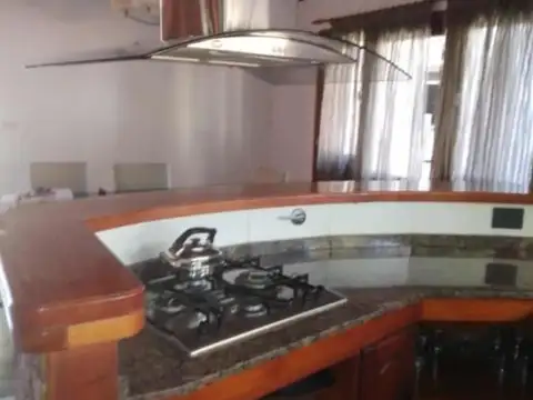 Casa en Venta en Santa Teresita, USD 210.000