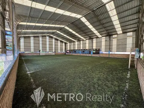 Galpon en Venta 46  mts Frente