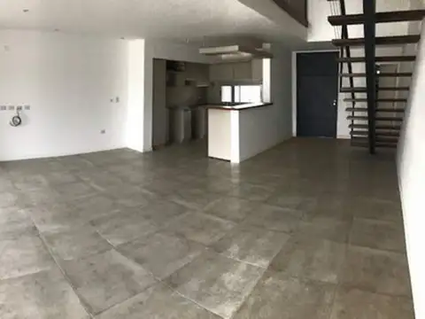 Duplex Chacras Del Sur 3 Dormitorios Cochera