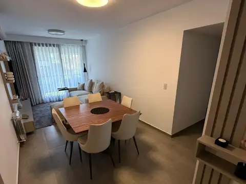 Excelente departamento de 4 ambientes en Venta - Villa Luro
