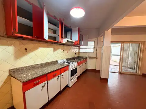 Depto Tipo Casa en Alquiler de 2 ambientes