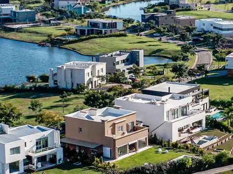 Terreno en Venta 19  mts Fondo