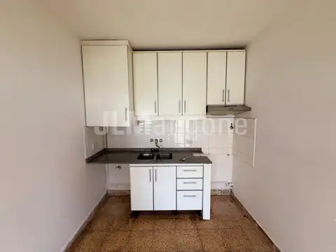 Depto Tipo Casa en Alquiler en Ramos Mejia, $ 425.000