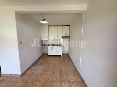 Depto Tipo Casa en Alquiler de 2 ambientes