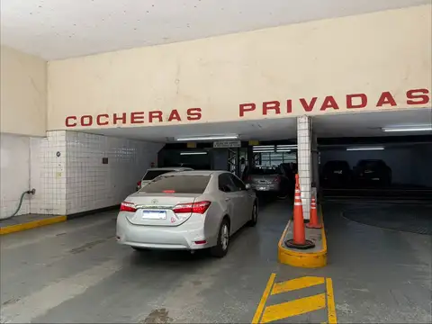 VENTA COCHERA EN EDIFICIO COCHERAS PRIVADA PALERMO